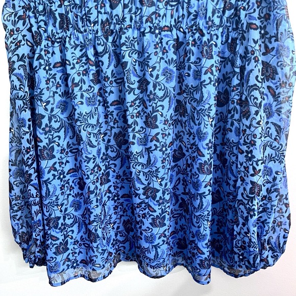 NEW Old Navy Chiffon Smocked Poet Swing Blouse Size XL Blue Floral Long Sleeve - Picture 6 of 13